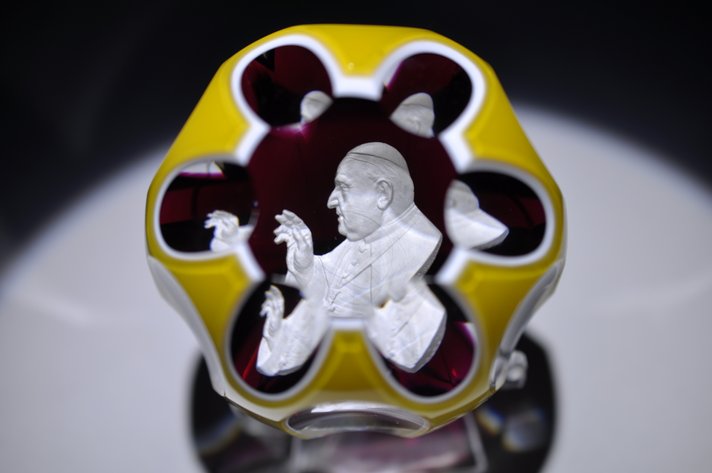 Baccarat Pope John XXIII Cameo