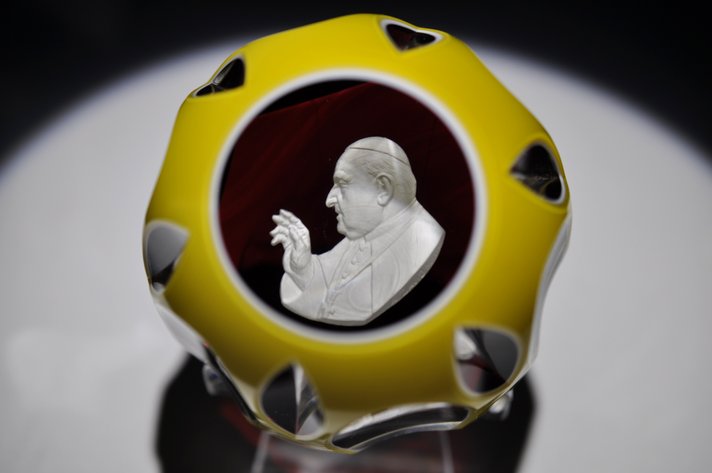 Baccarat Pope John XXIII Cameo