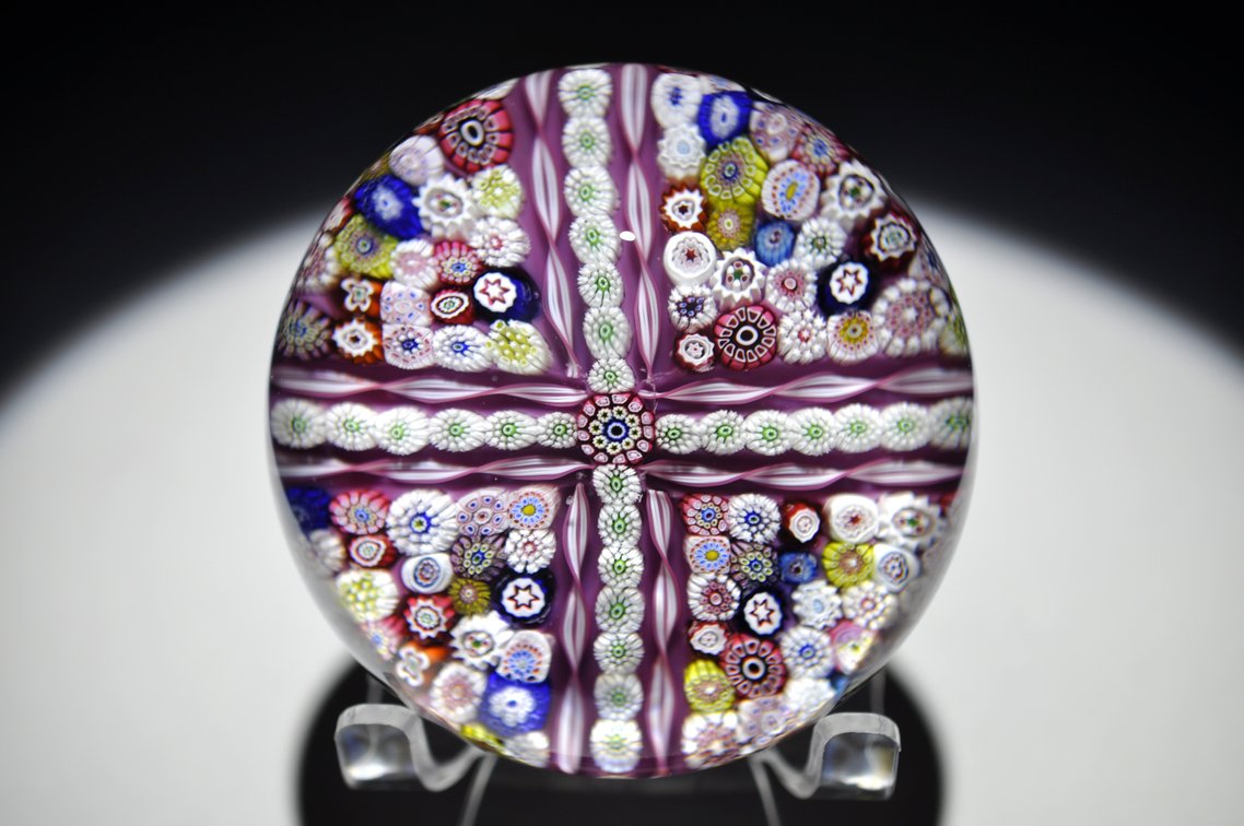 1981 St. Louis Paperweight