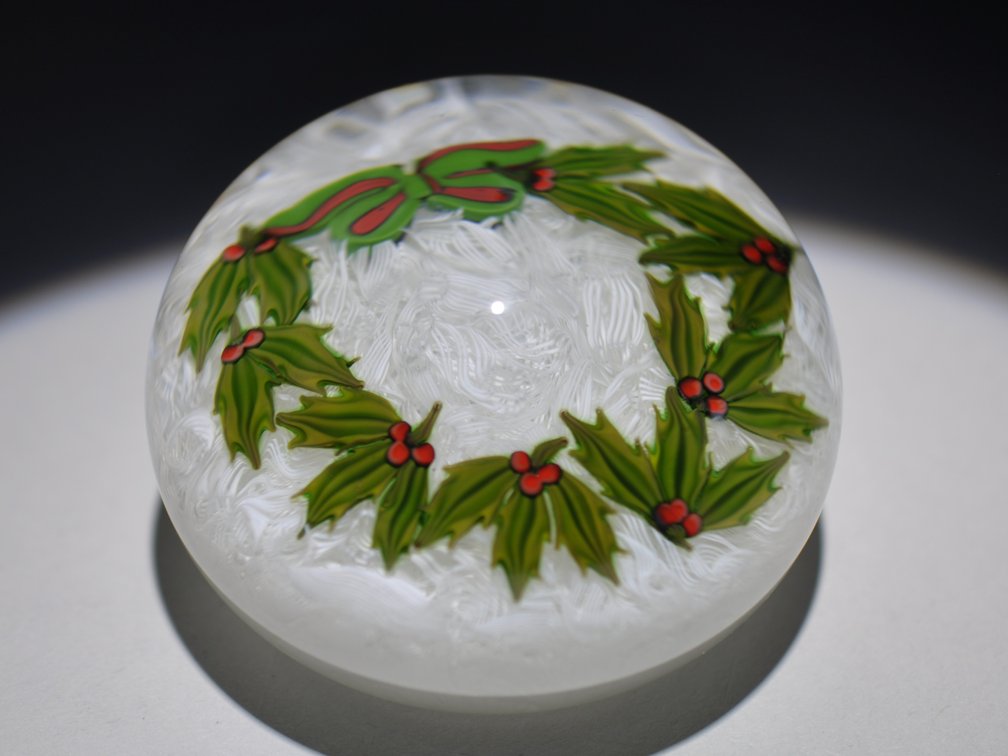 Perthshire 1983 Holly Wreath