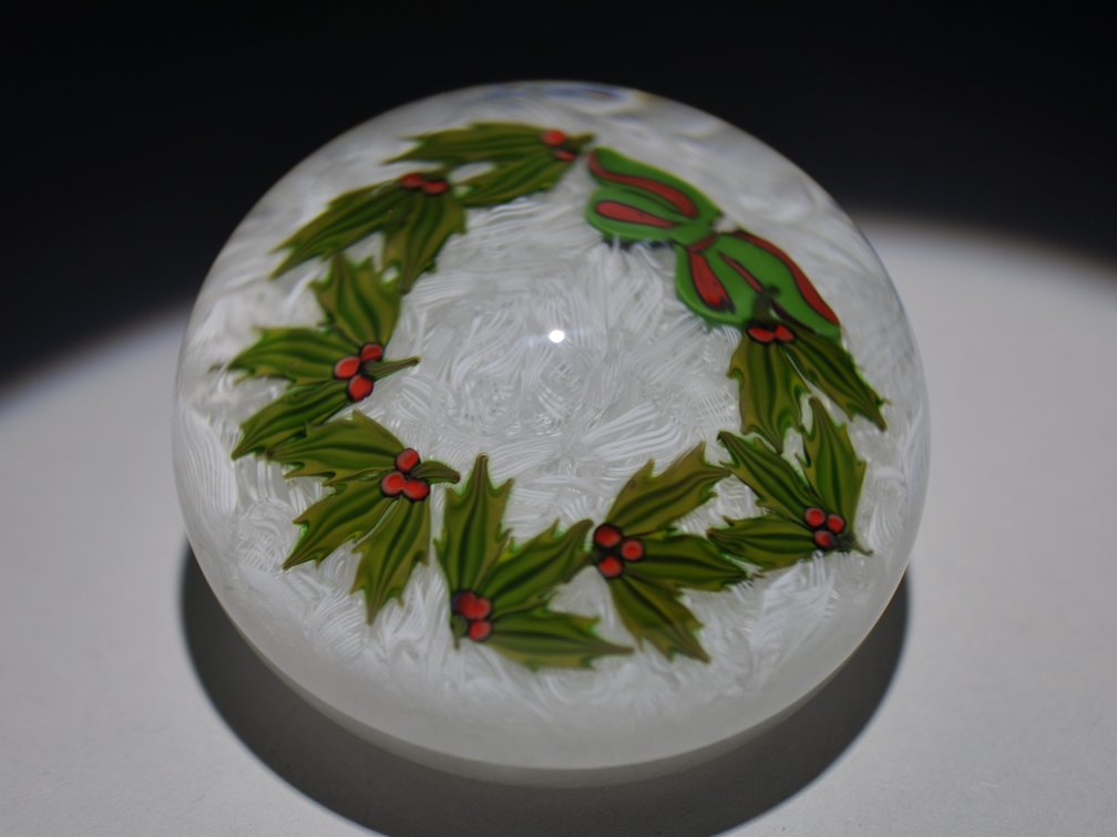 Perthshire 1983 Holly Wreath