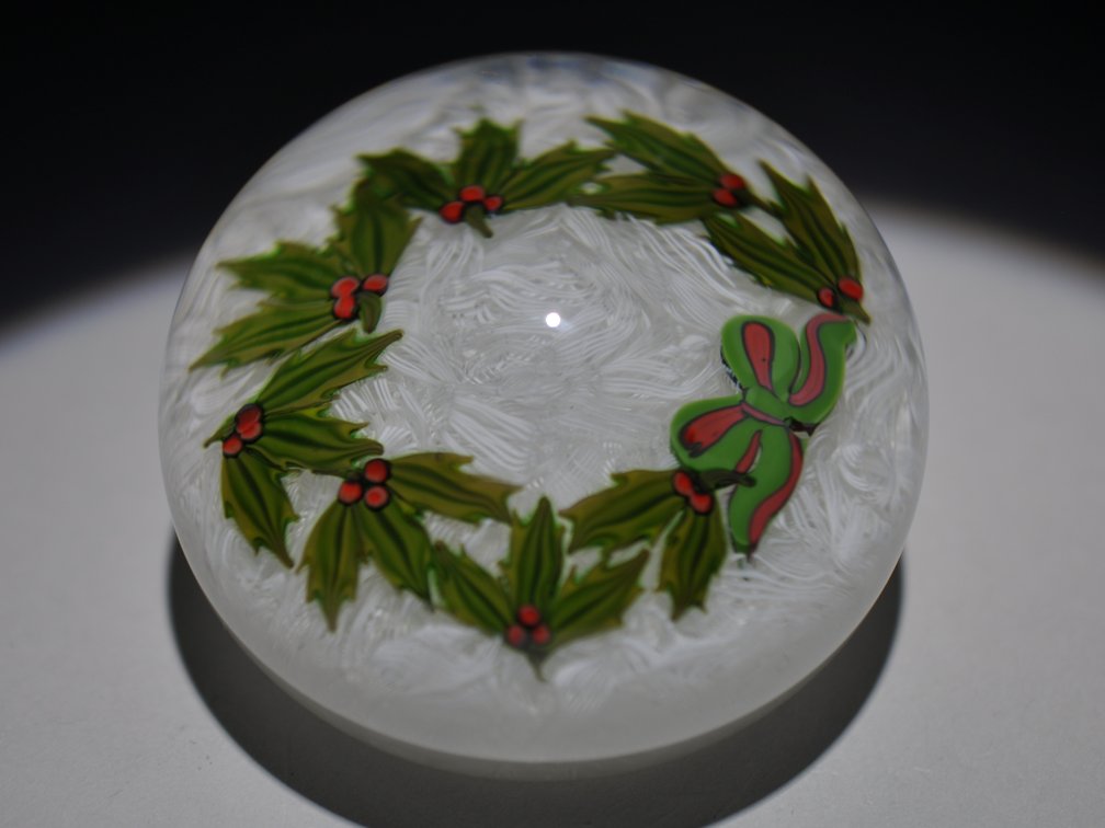 Perthshire 1983 Holly Wreath