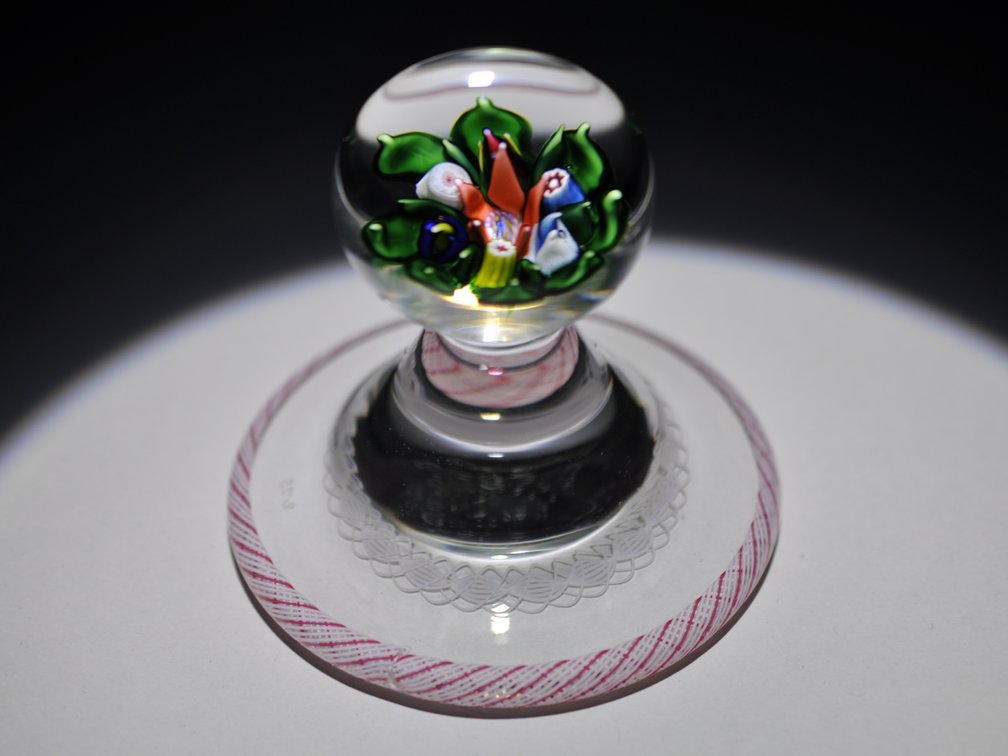 St. Louis 1994 Floral Lampwork Letter Seal, photo 9 of 9