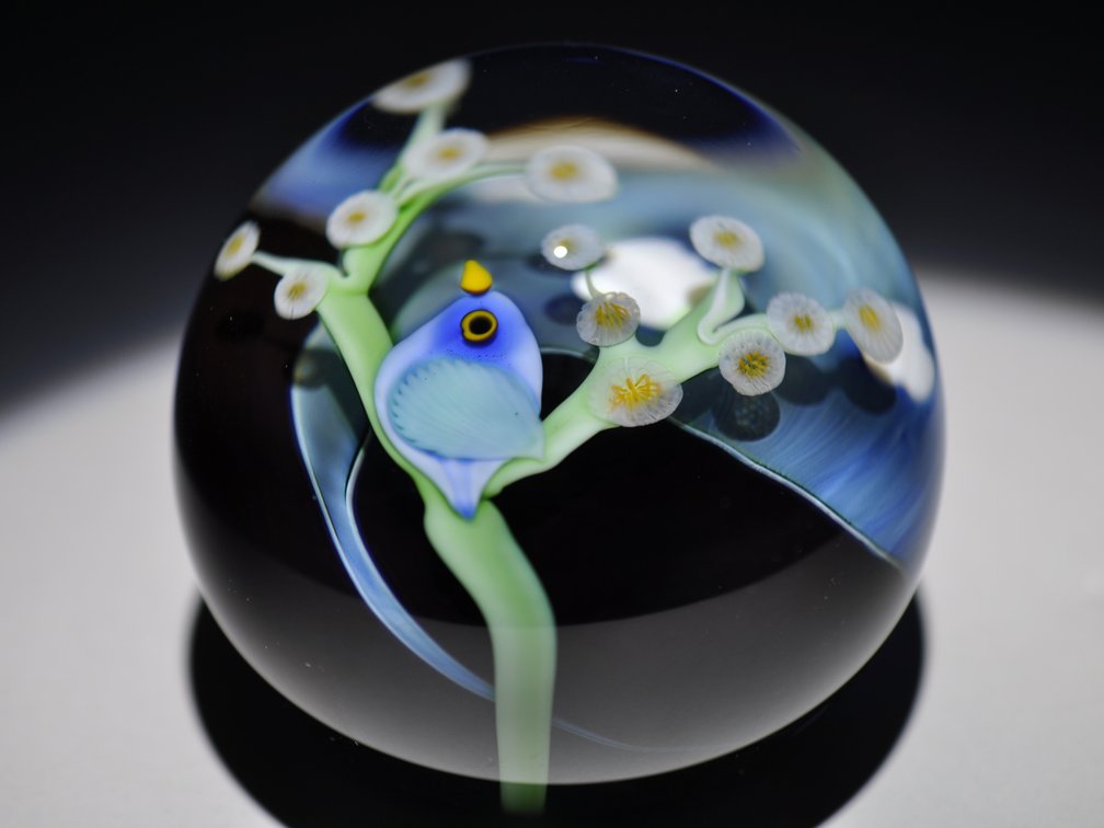 Orient & Flume 1979 Bird Paperweight