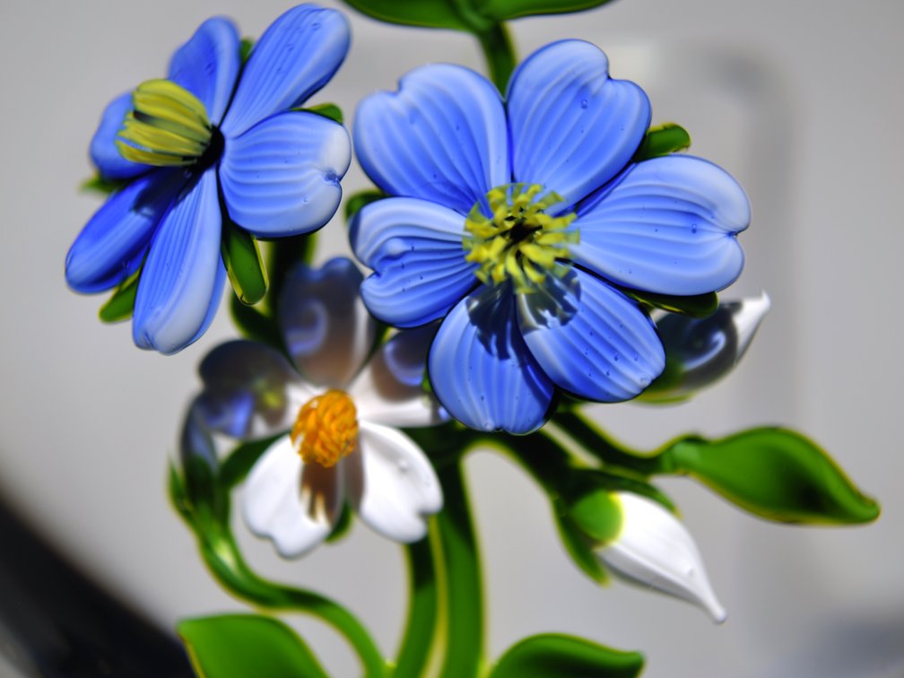 1984 Trabucco Floral Paperweight