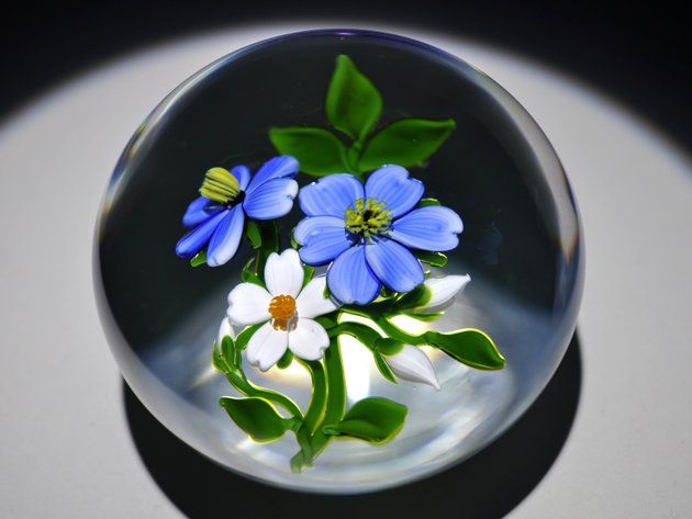 1984 Trabucco Floral Paperweight