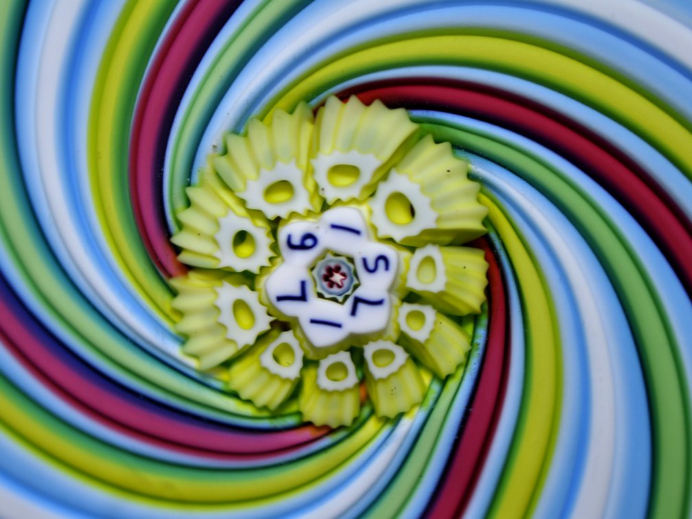 St. Louis 1971 Swirl Weight