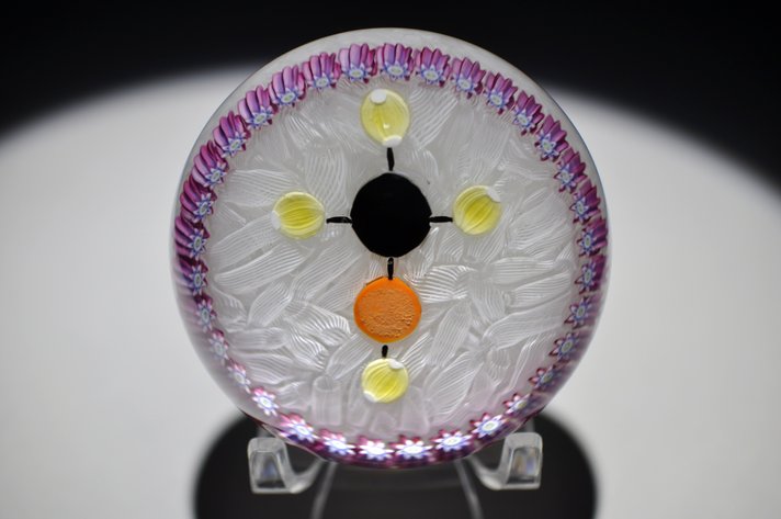 1981 Perthshire Lampwork Weight