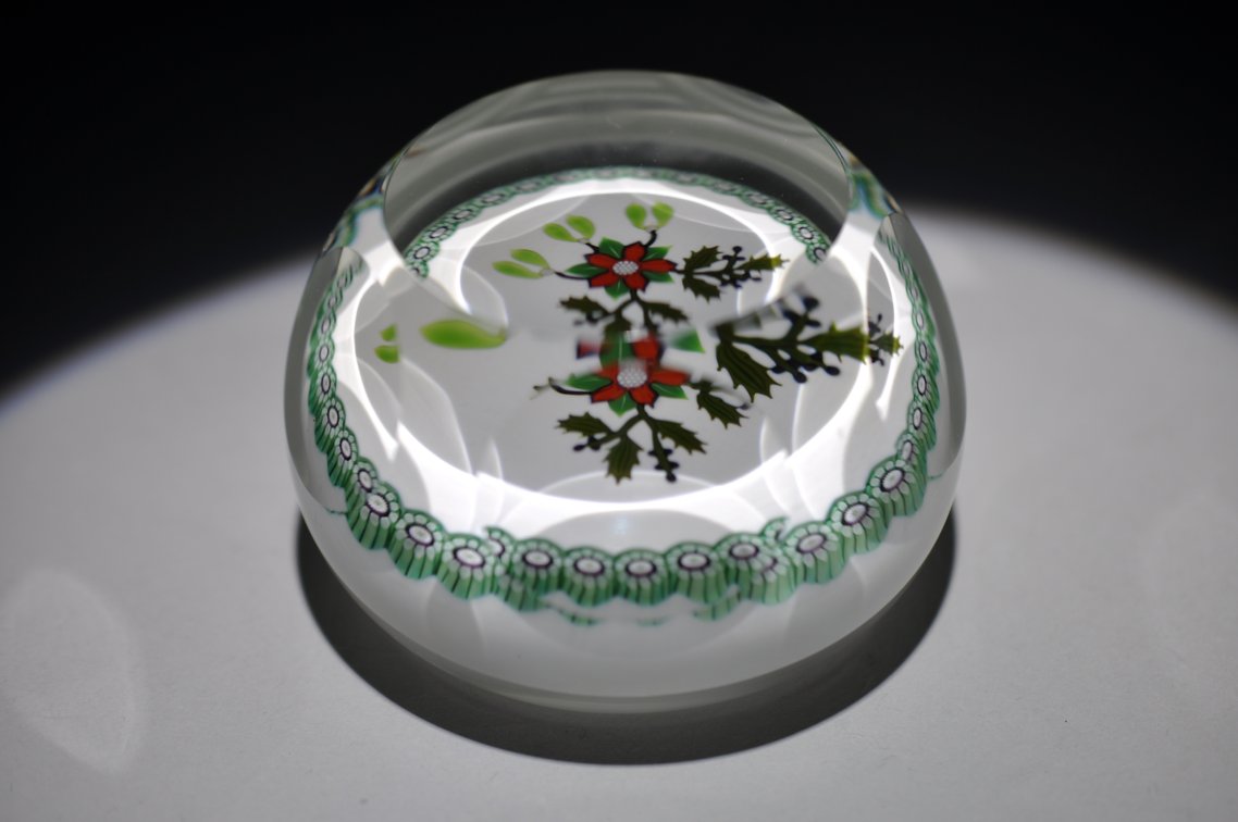 Perthshire 1996 LE Christmas Weight