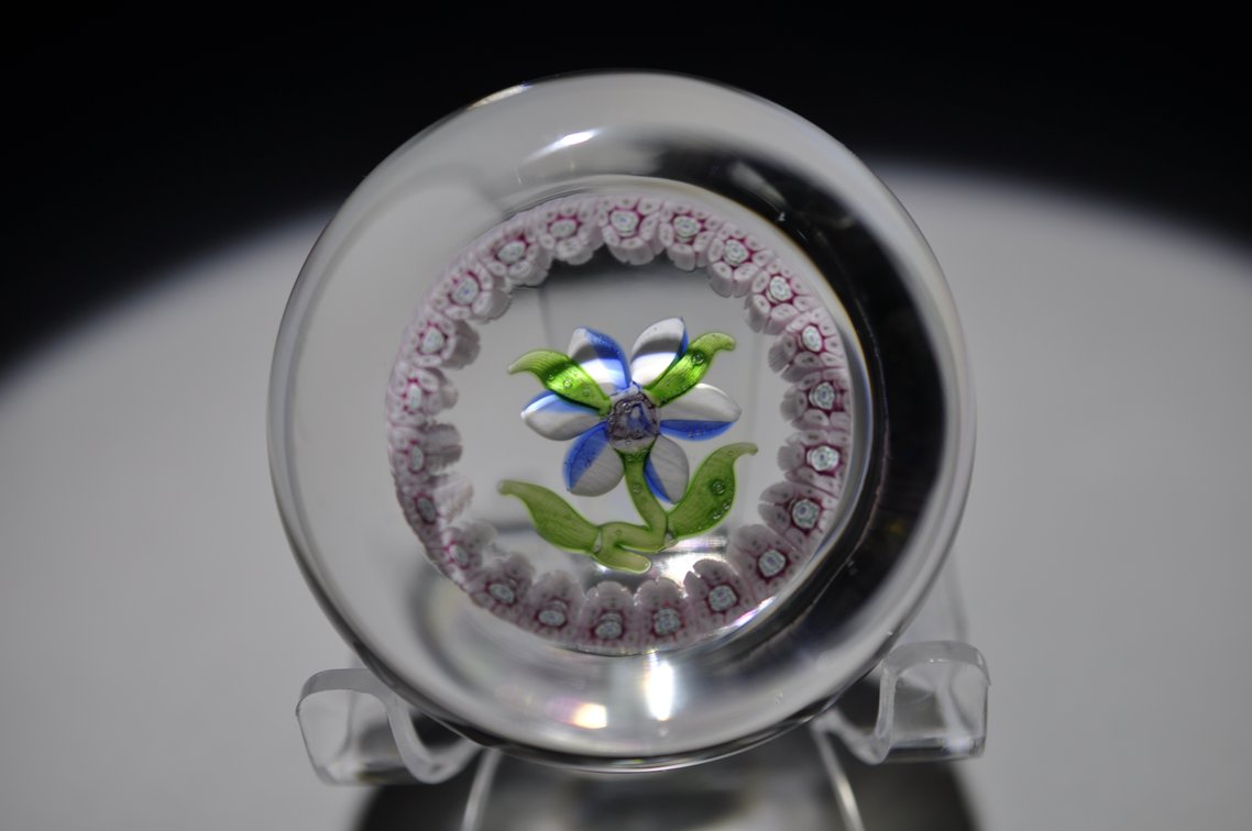 Perthshire 1976c Miniature Flower Weight