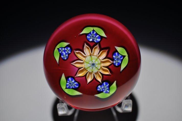 Perthshire 1980 Yellow Lampwork Flower