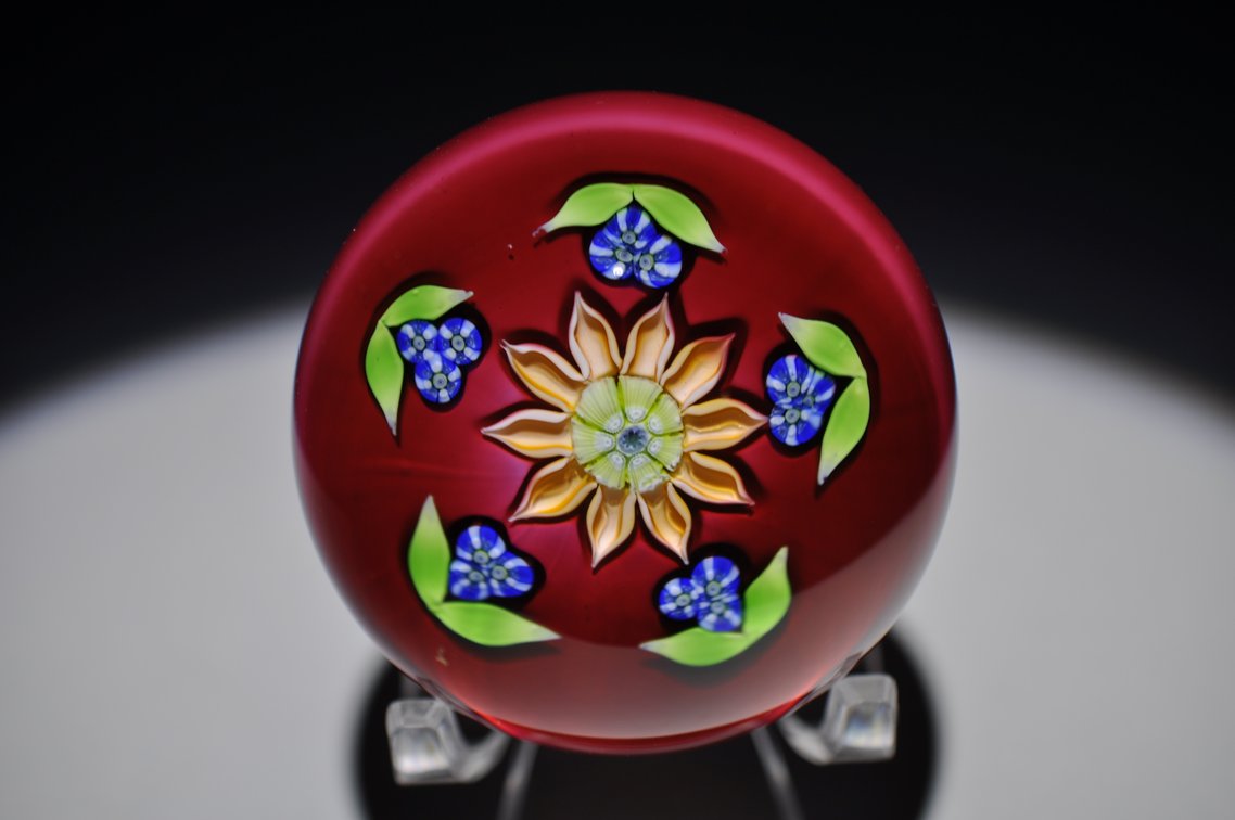 Perthshire 1980 Yellow Lampwork Flower