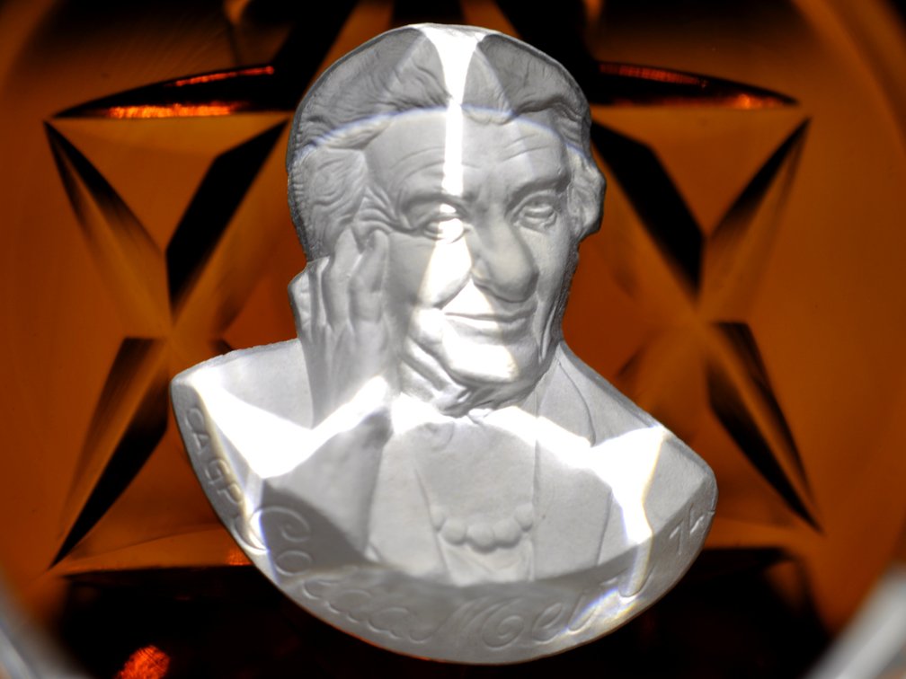Cristal d'Albret 1974 Golda Meir Weight