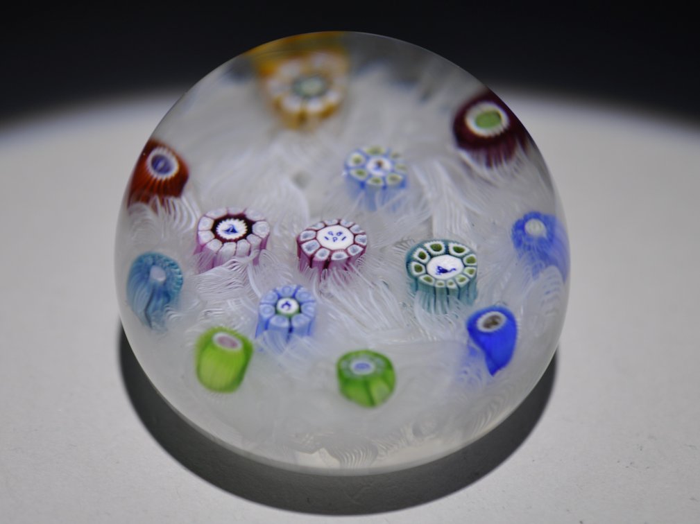 Perthshire 1981 Millefiori PP47 Weight