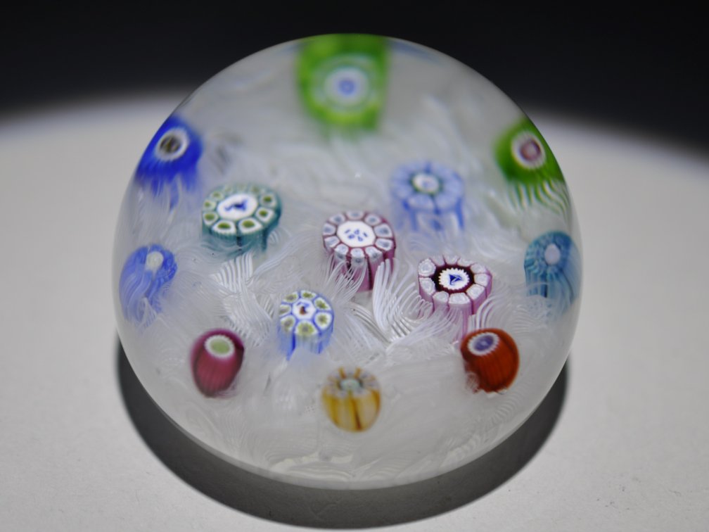 Perthshire 1981 Millefiori PP47 Weight