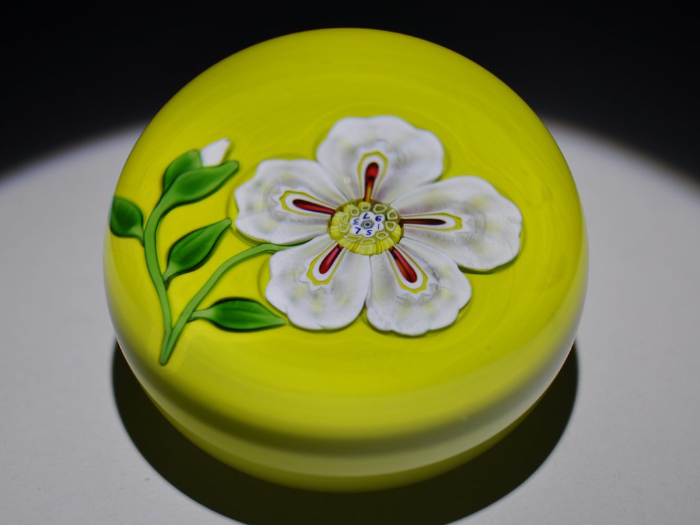 St. Louis 1973 Floral Lampwork Weight