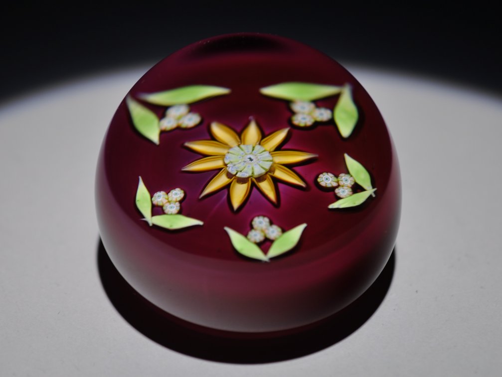 Perthshire 1979 Yellow Lampwork Flower