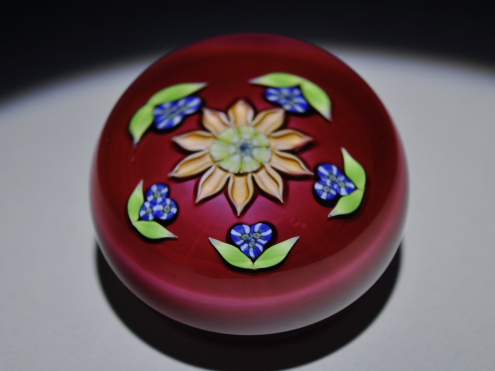 Perthshire 1980 Yellow Lampwork Flower