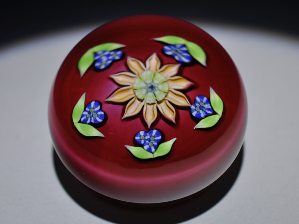 Perthshire 1980 Yellow Lampwork Flower