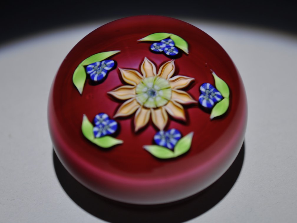 Perthshire 1980 Yellow Lampwork Flower