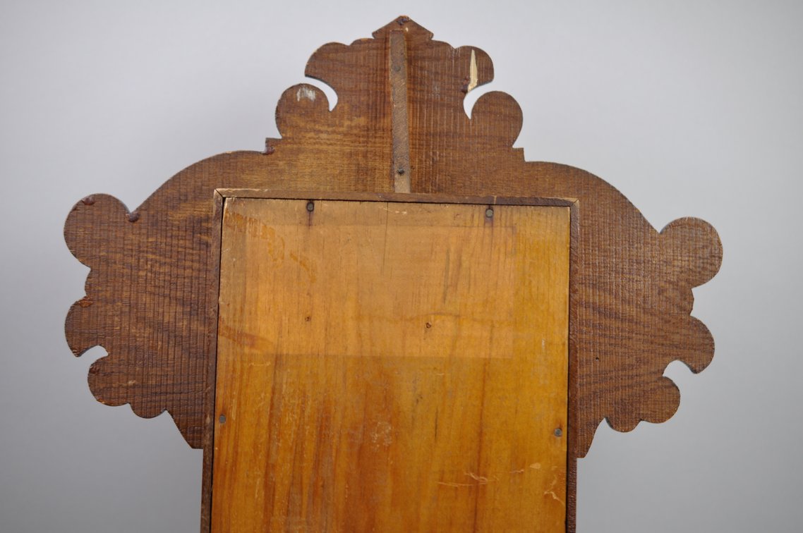 E. Ingraham Gingerbread Clock, photo 14 of 14