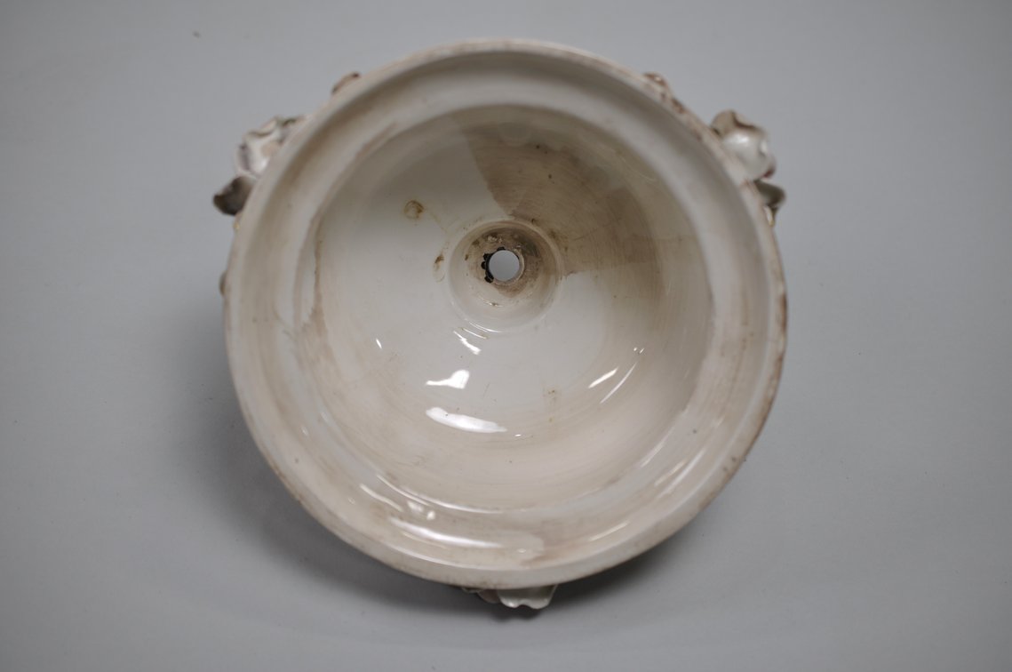Capodimonte Chandelier w/ Porcelain Strap, photo 5 of 34