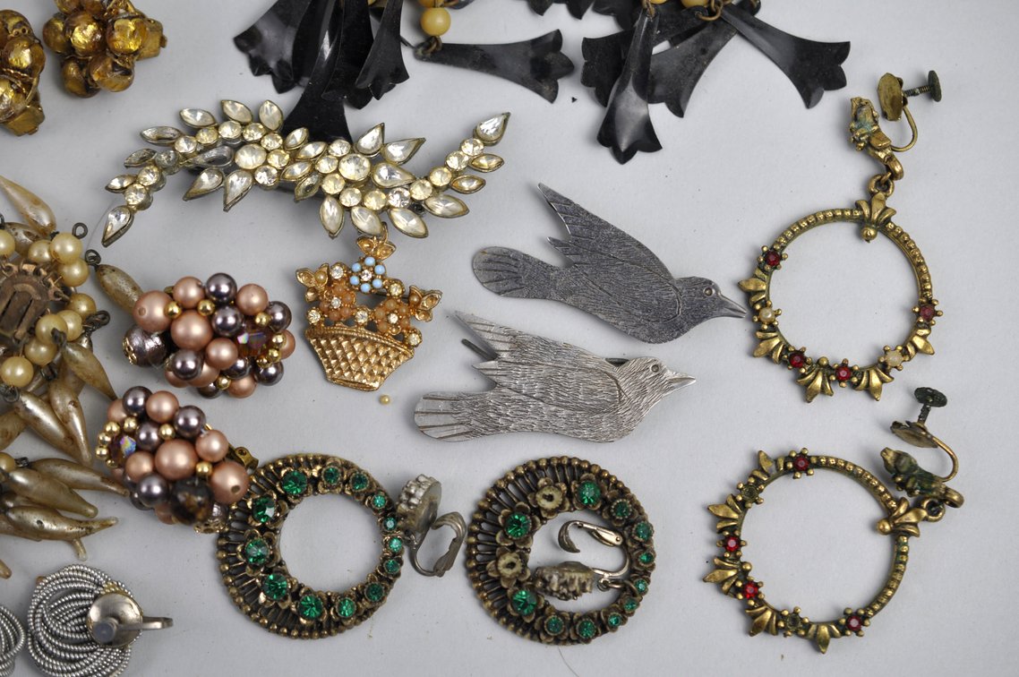 Costume Jewelry Collection, photo 11 of 11