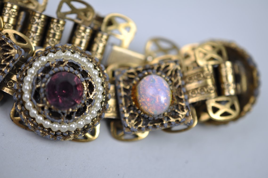 Brooch Pins Czech Glass Victorian Revival Art Deco