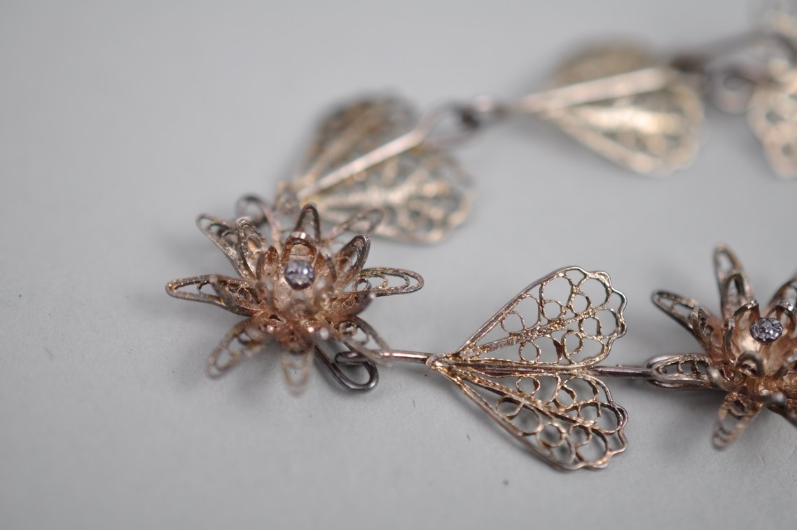 Filigree Metalwork Brooches Earrings Bracelet, photo 11 of 17