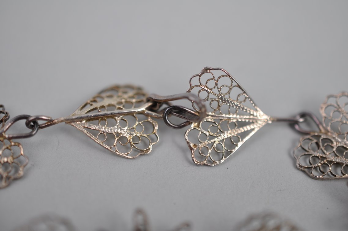 Filigree Metalwork Brooches Earrings Bracelet, photo 12 of 17
