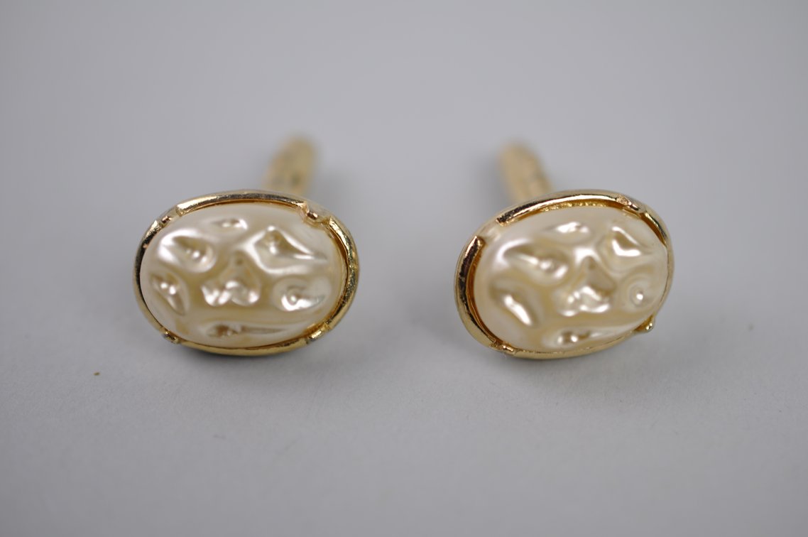 Gold Tone Faux Pearl Jewelry, photo 11 of 18