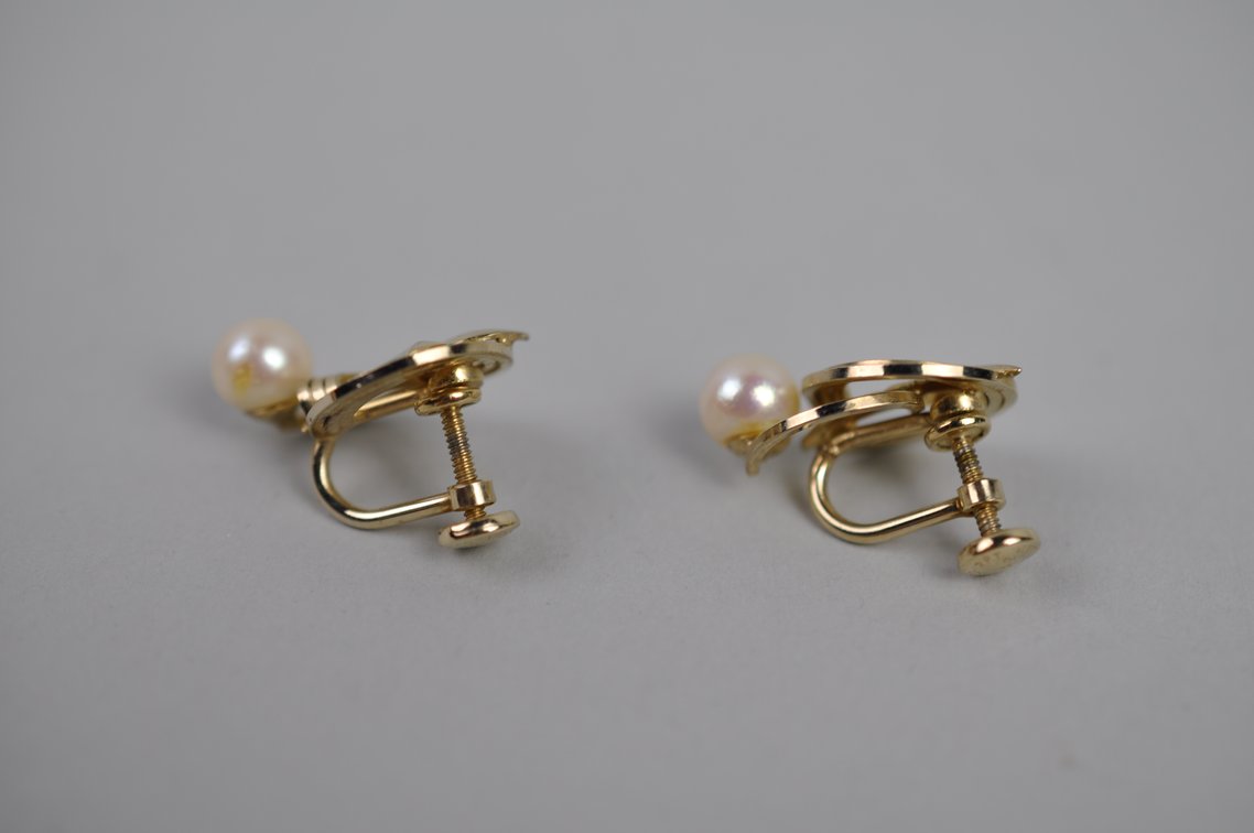 Gold Tone Faux Pearl Jewelry, photo 14 of 18