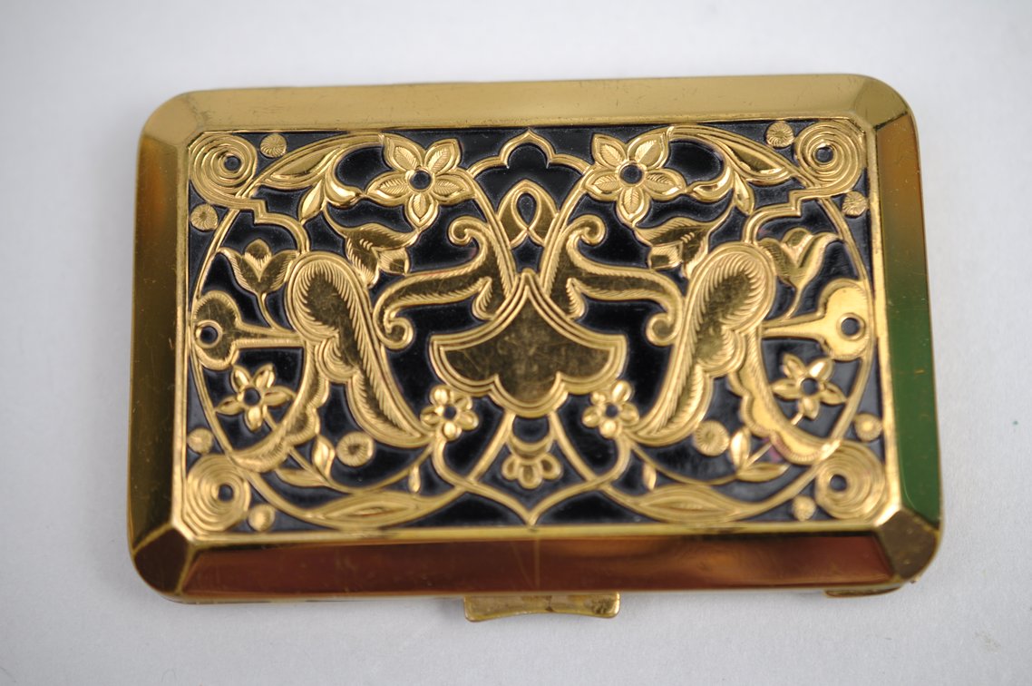 Compacts, Mirror, Perfume Vanity Fashion Accessories, photo 21 of 47