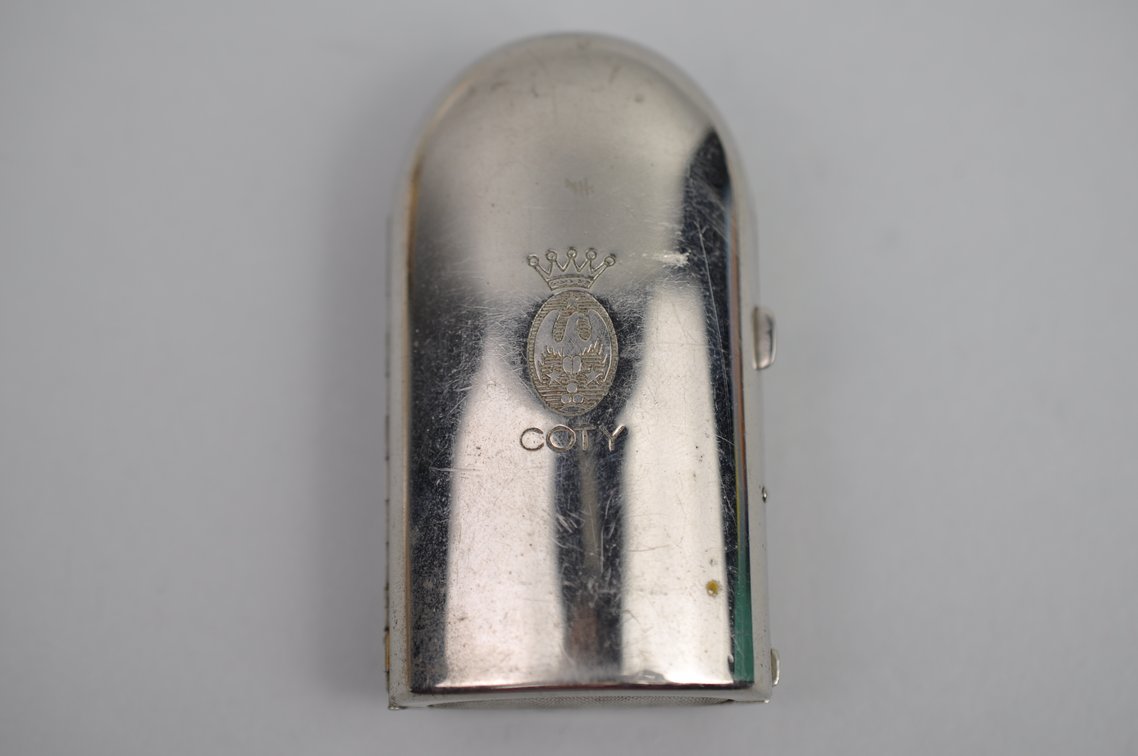 Compacts, Mirror, Perfume Vanity Fashion Accessories, photo 27 of 47