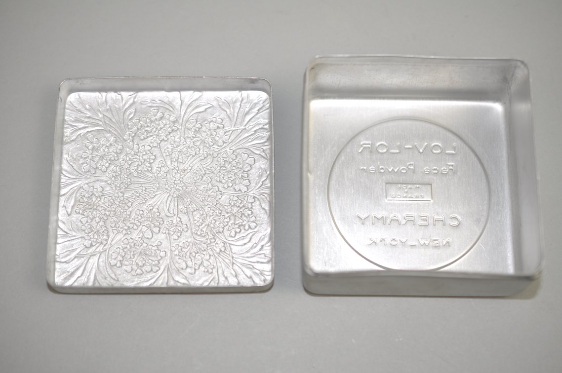 Compacts, Mirror, Perfume Vanity Fashion Accessories, photo 36 of 47