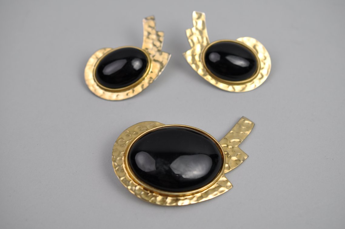 Costume Jewelry Red Black, photo 13 of 23
