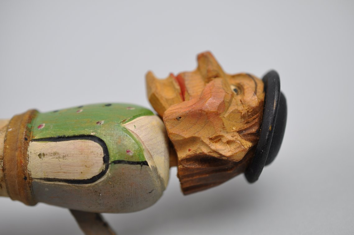 Anri Italian Hand-Carved Bottle Stoppers, photo 13 of 15
