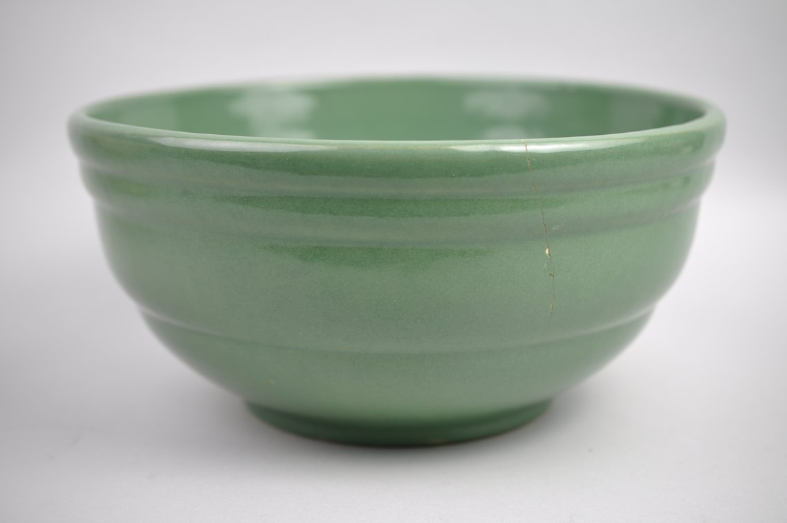 Pfaltzgraff & Roseville Stoneware Mixing Bowls, photo 13 of 23