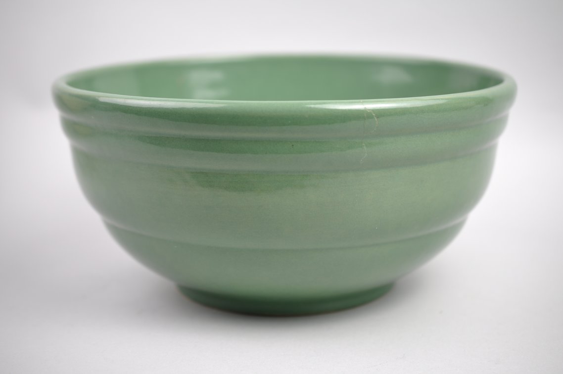 Pfaltzgraff & Roseville Stoneware Mixing Bowls, photo 15 of 23