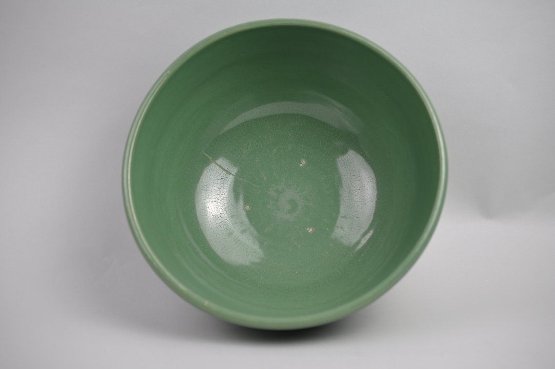 Pfaltzgraff & Roseville Stoneware Mixing Bowls, photo 19 of 23