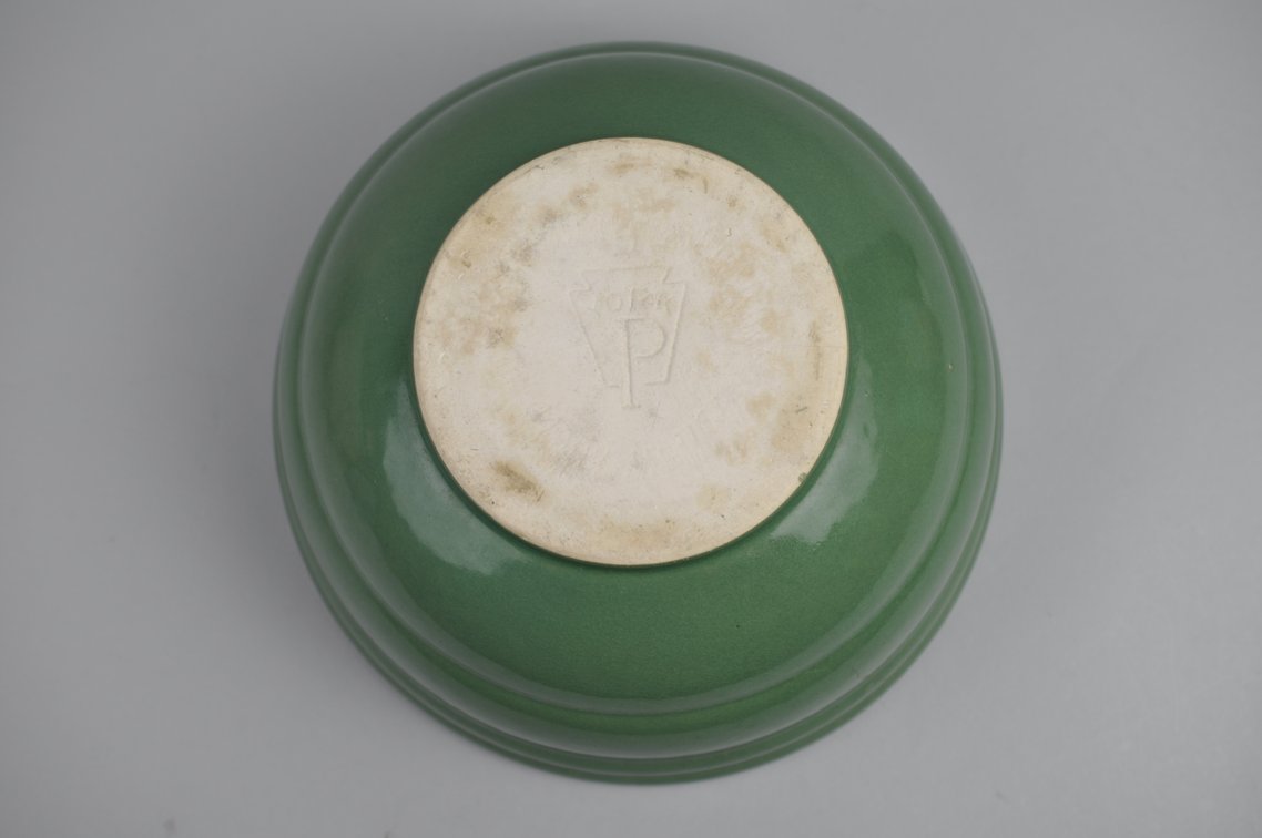 Pfaltzgraff & Roseville Stoneware Mixing Bowls, photo 22 of 23