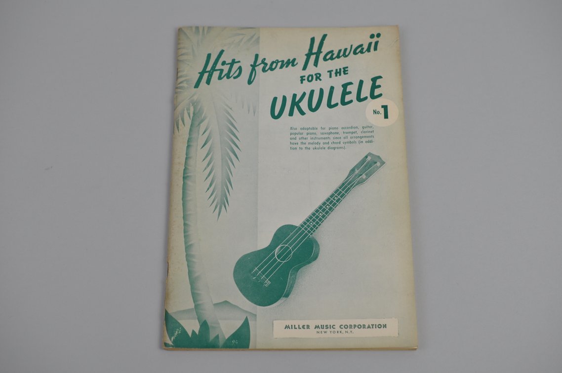 Banjolele and Training Guides, photo 16 of 20