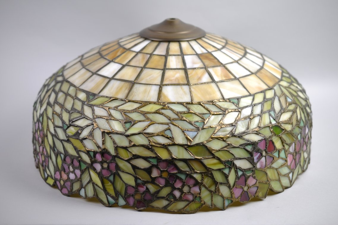 Tiffany-Style Cherry Blossom Table Lamp