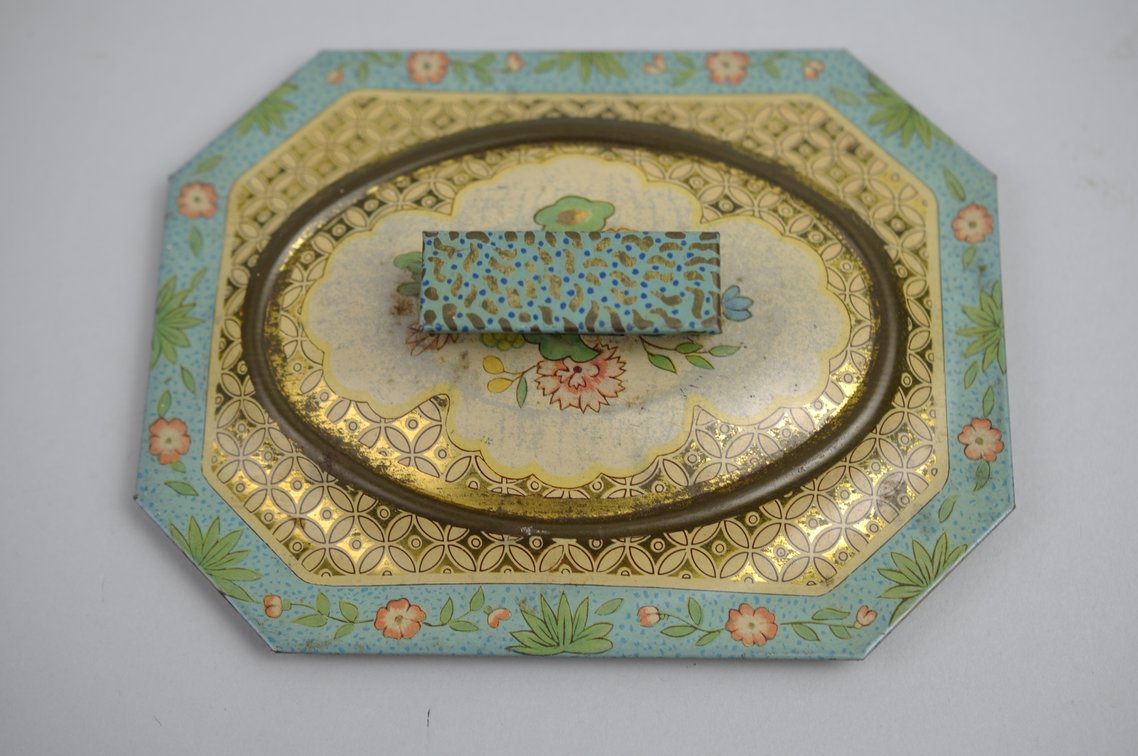 Matchbook Collection in Tea Can, photo 12 of 13