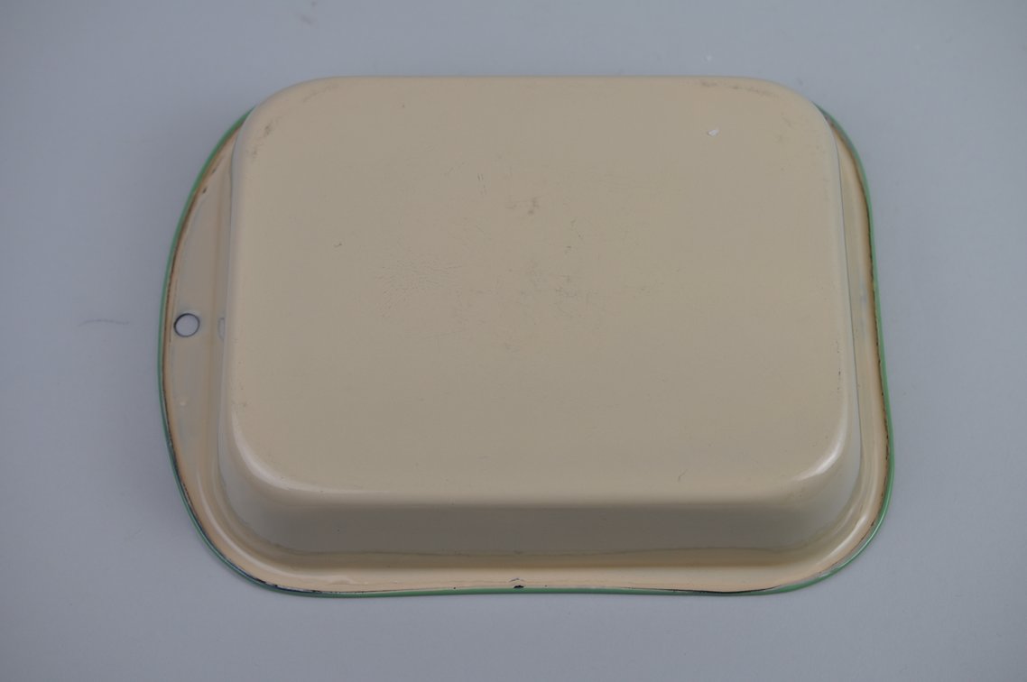Farmhouse/Hospital Vintage White Enamelware, photo 13 of 36
