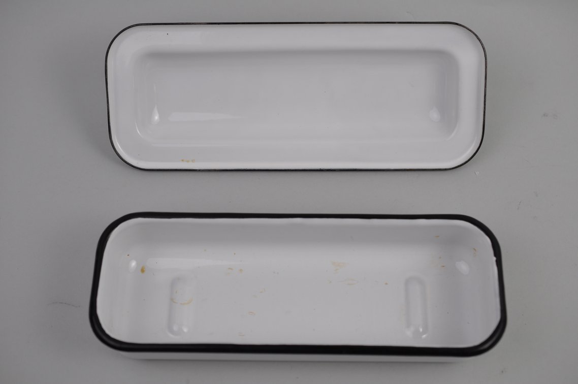 Farmhouse/Hospital Vintage White Enamelware, photo 15 of 36