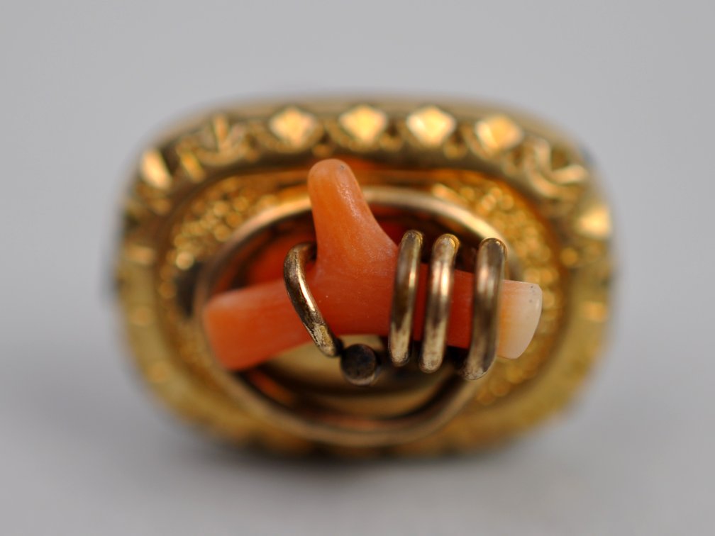 Gold Tone Coral Brooch Earrings, photo 10 of 13