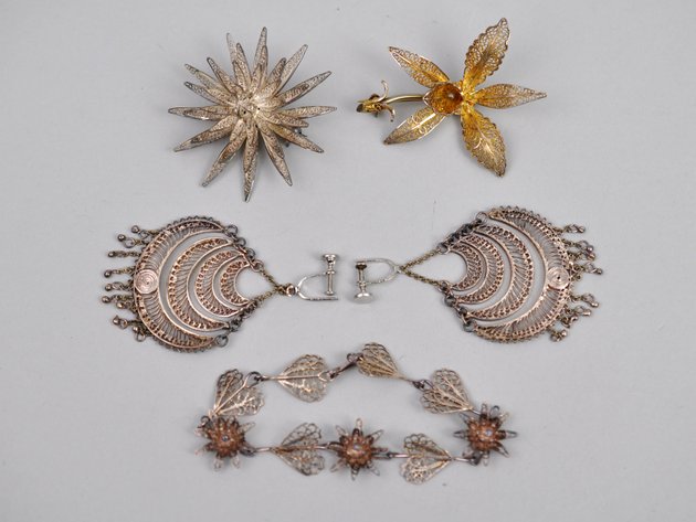 Filigree Metalwork Brooches Earrings Bracelet