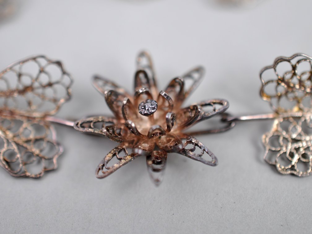 Filigree Metalwork Brooches Earrings Bracelet, photo 9 of 17