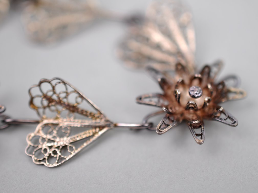 Filigree Metalwork Brooches Earrings Bracelet, photo 10 of 17